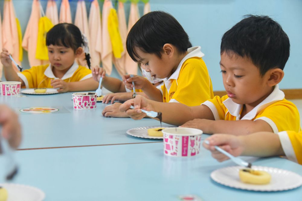 โรงเรียนปรีชานุศาสน์