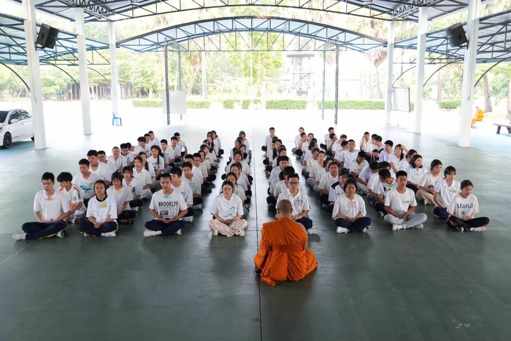 โรงเรียนปรีชานุศาสน์
