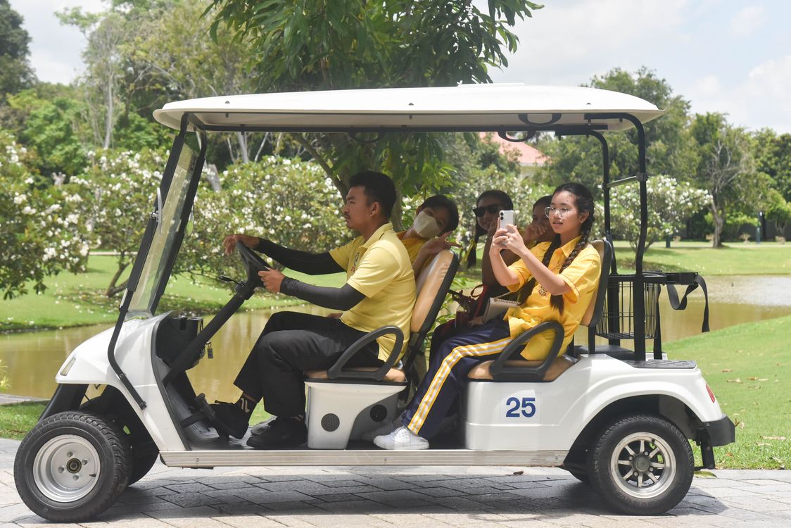โรงเรียนปรีชานุศาสน์