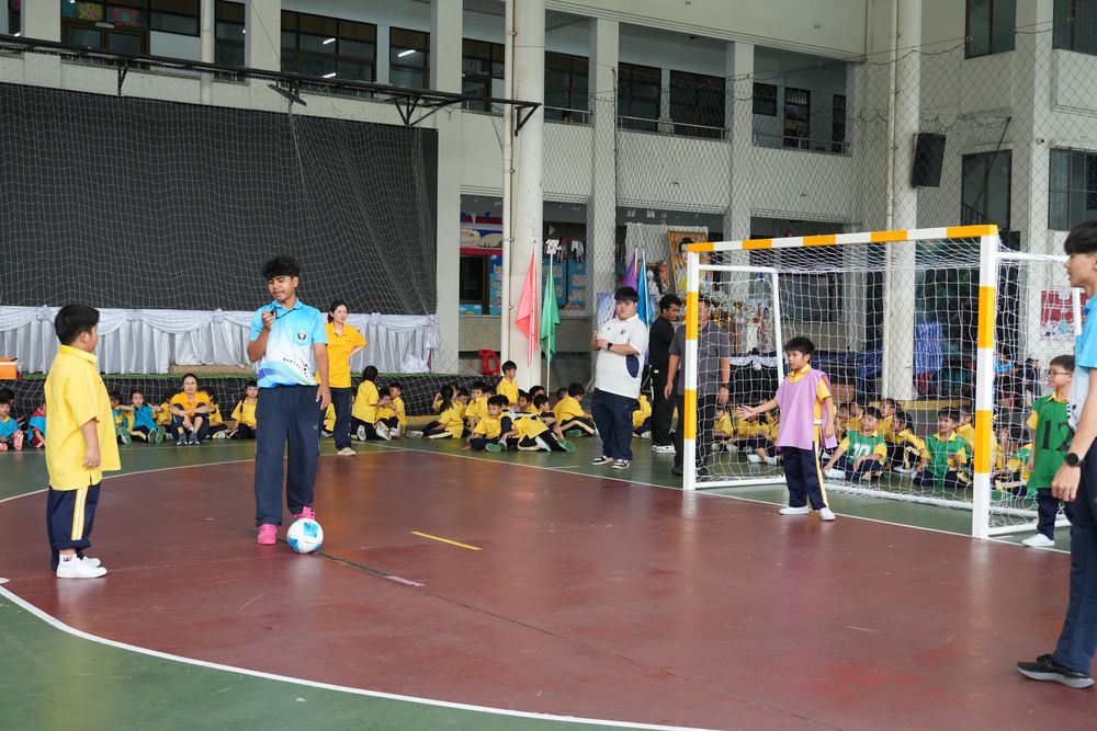 โรงเรียนปรีชานุศาสน์