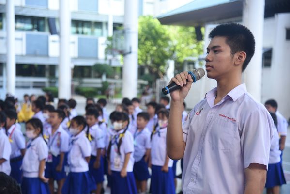 โรงเรียนปรีชานุศาสน์
