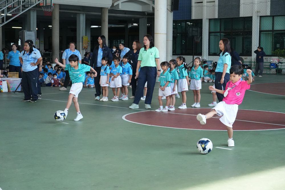 โรงเรียนปรีชานุศาสน์
