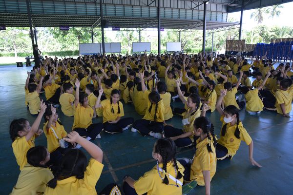 โรงเรียนปรีชานุศาสน์