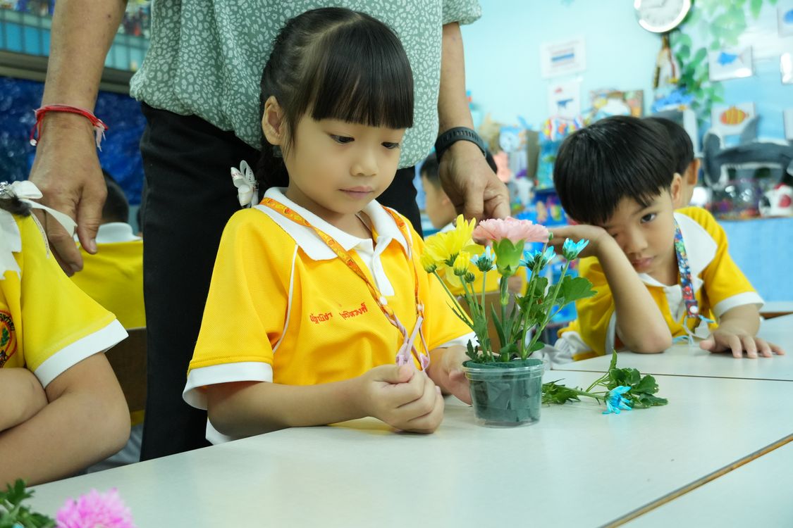 โรงเรียนปรีชานุศาสน์