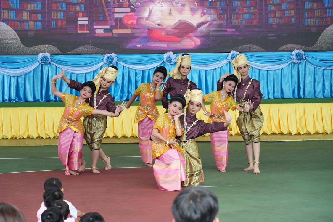 โรงเรียนปรีชานุศาสน์