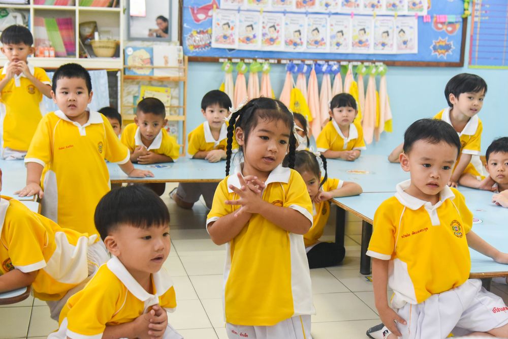 โรงเรียนปรีชานุศาสน์