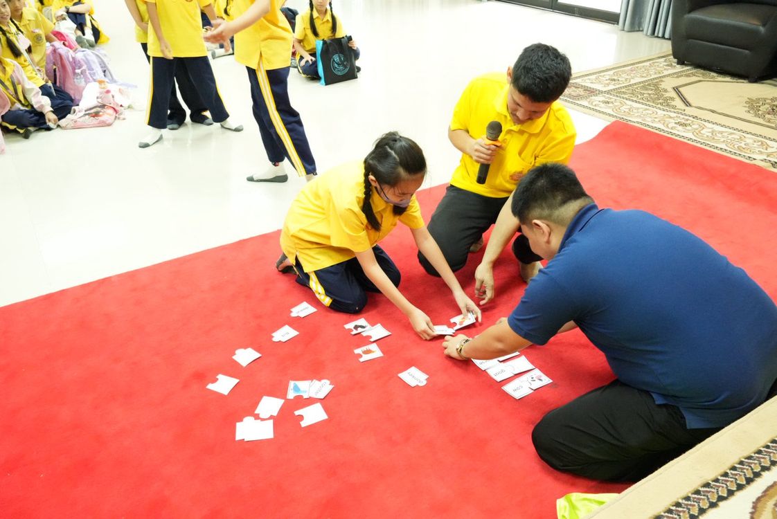 โรงเรียนปรีชานุศาสน์