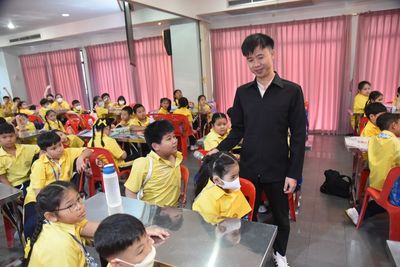 โรงเรียนปรีชานุศาสน์