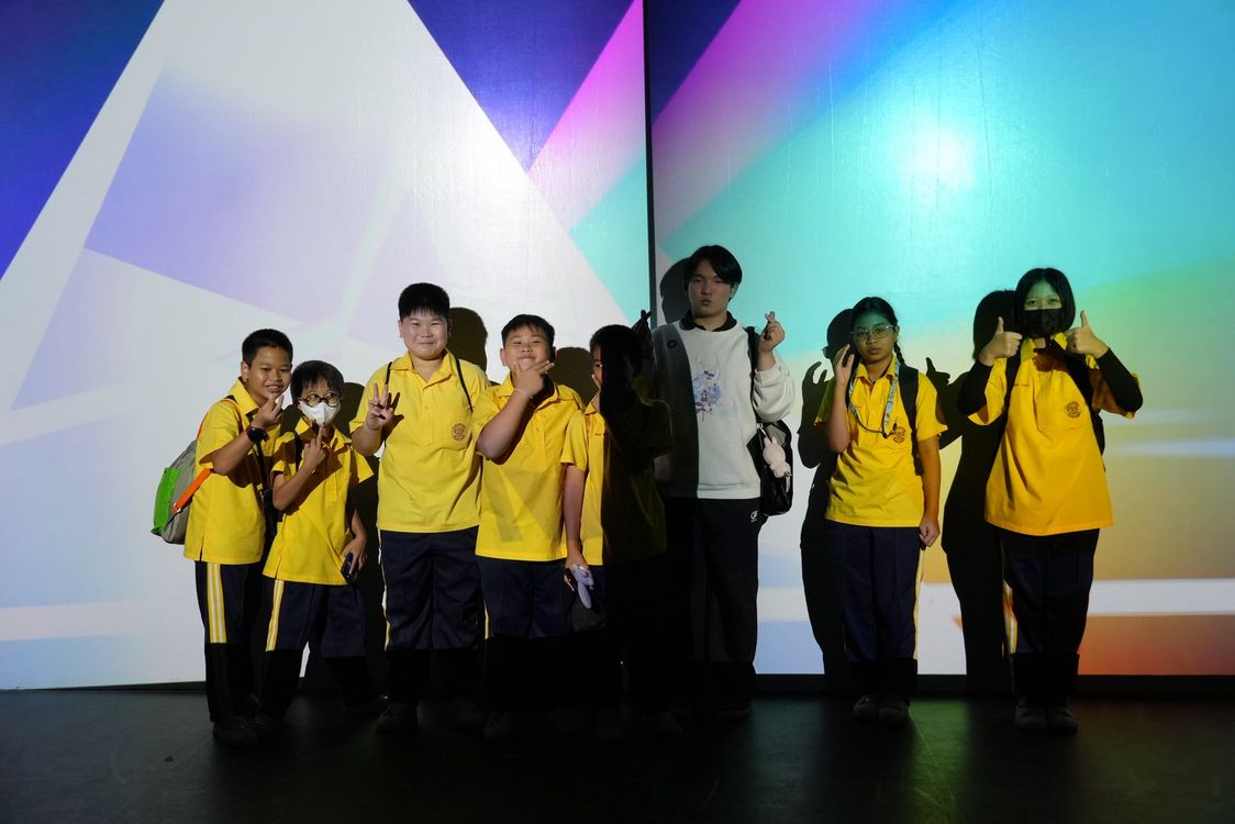 โรงเรียนปรีชานุศาสน์
