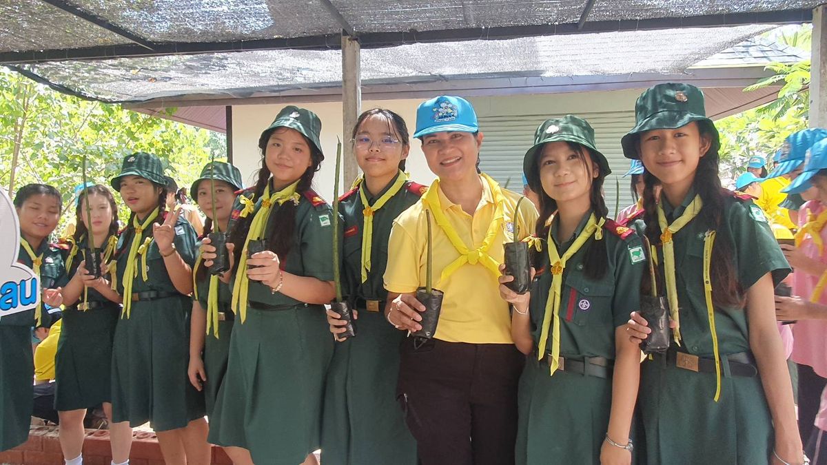 โรงเรียนปรีชานุศาสน์