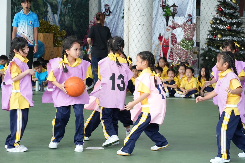 โรงเรียนปรีชานุศาสน์