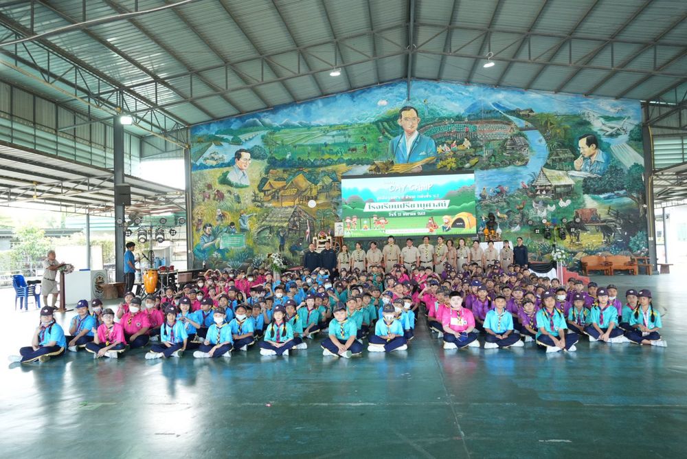 โรงเรียนปรีชานุศาสน์