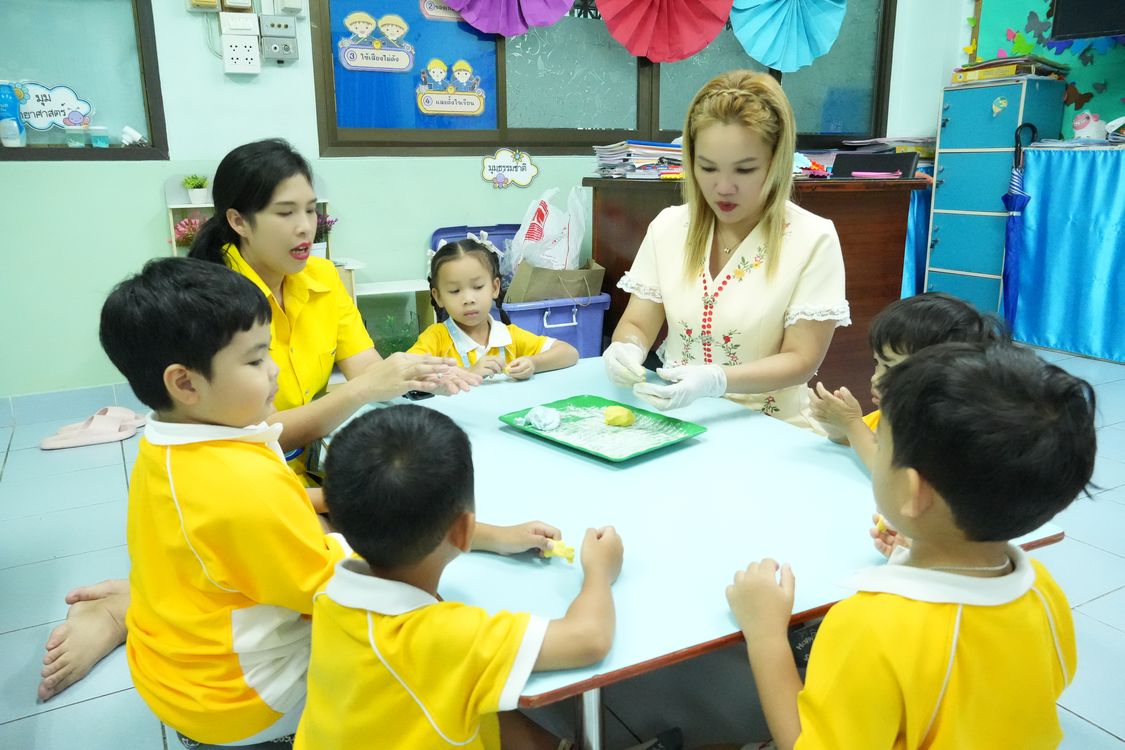 โรงเรียนปรีชานุศาสน์