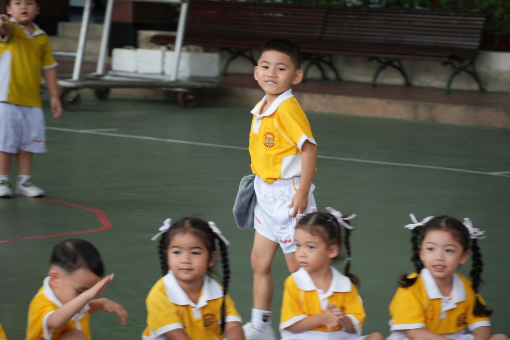 โรงเรียนปรีชานุศาสน์