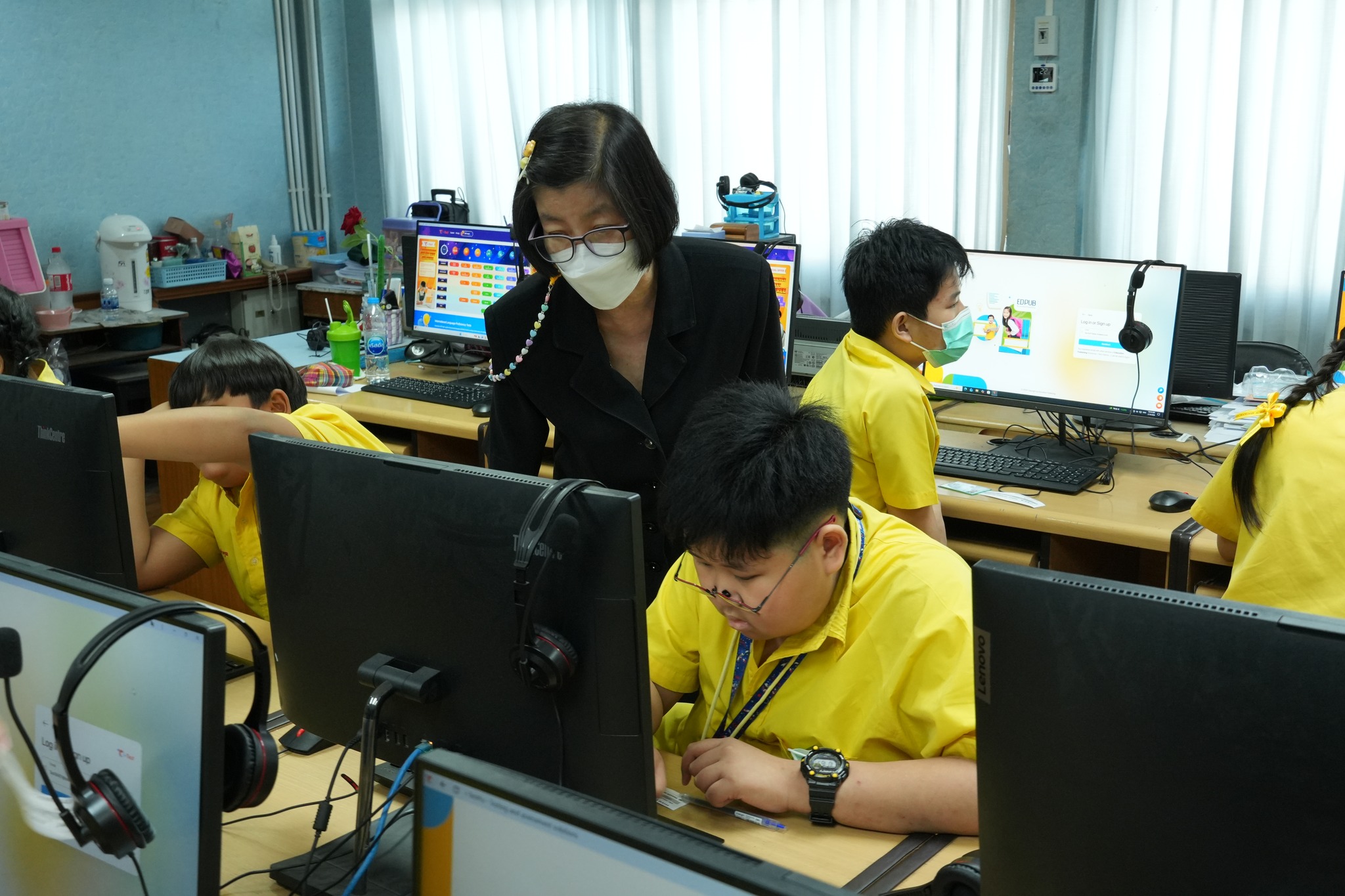 โรงเรียนปรีชานุศาสน์
