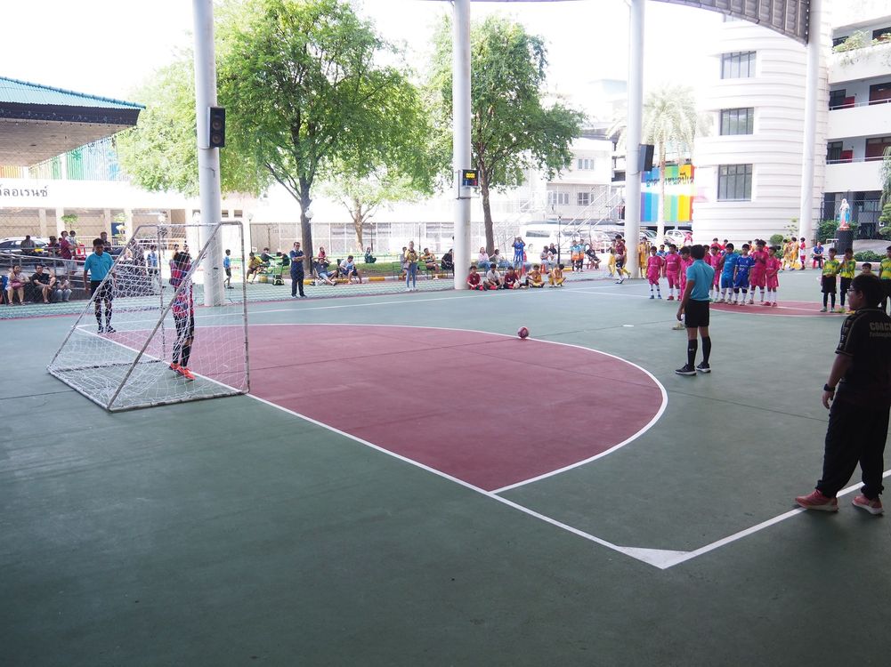 โรงเรียนปรีชานุศาสน์