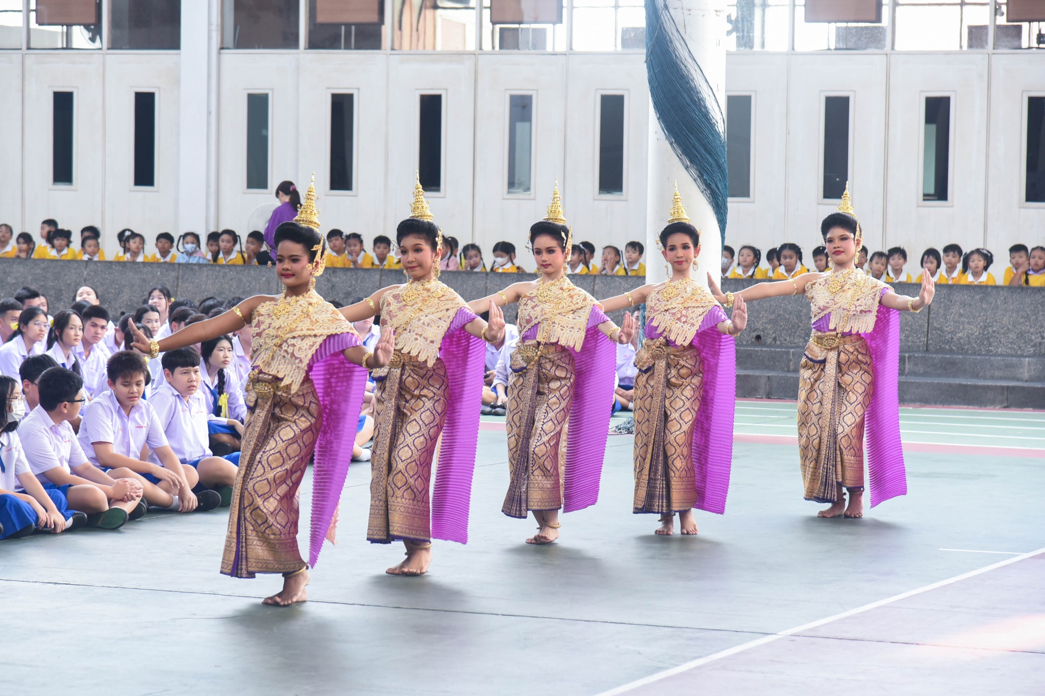 โรงเรียนปรีชานุศาสน์