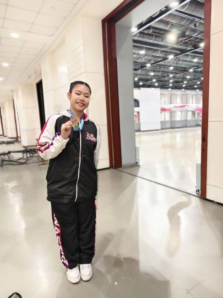 โรงเรียนปรีชานุศาสน์