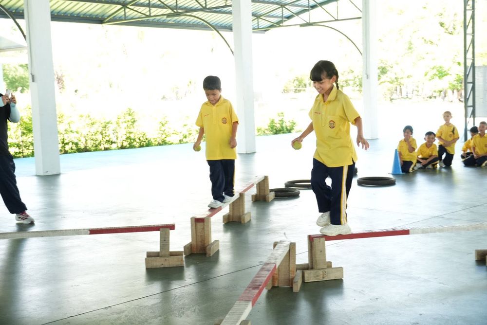 โรงเรียนปรีชานุศาสน์