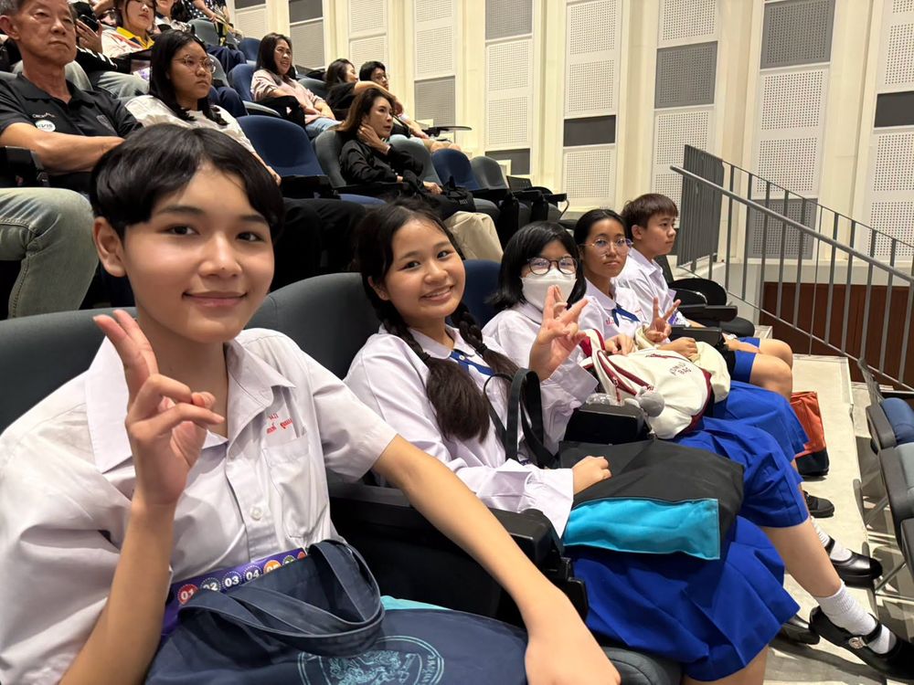 โรงเรียนปรีชานุศาสน์