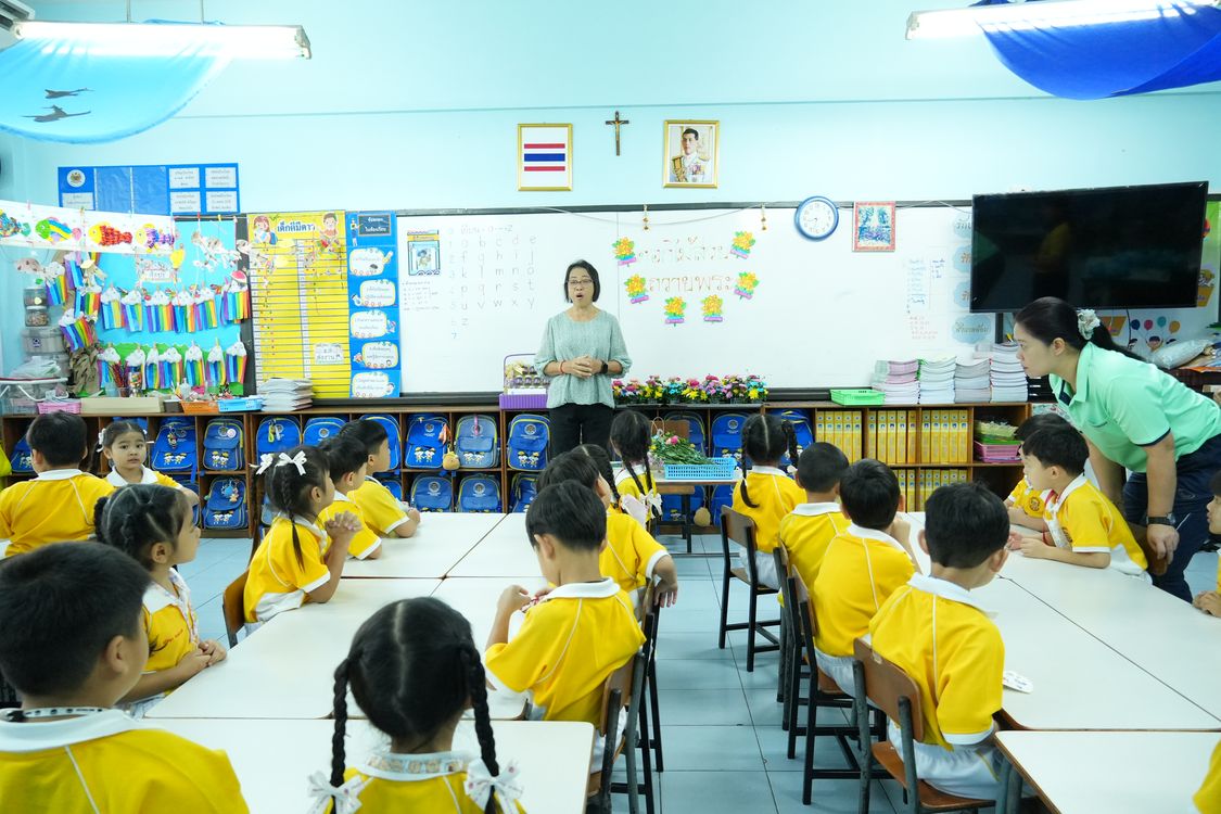 โรงเรียนปรีชานุศาสน์