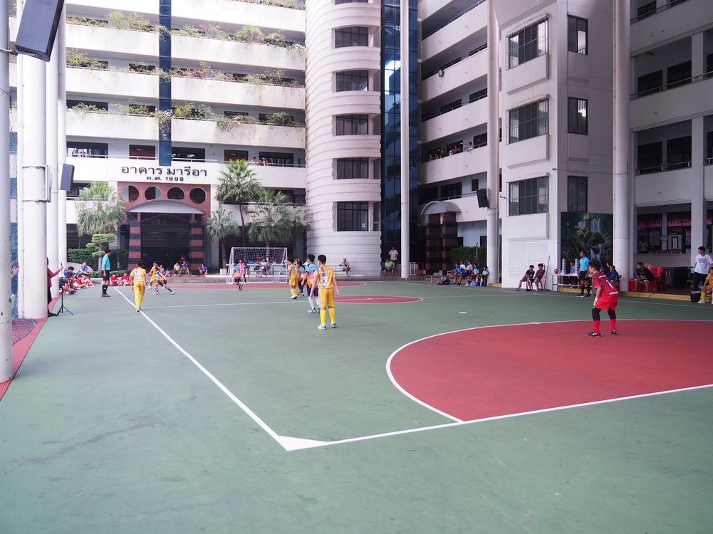 โรงเรียนปรีชานุศาสน์