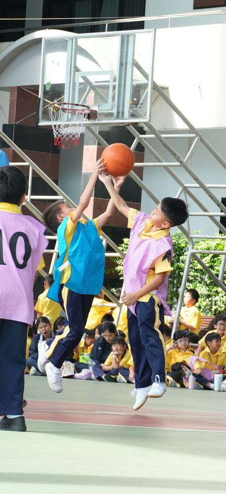 โรงเรียนปรีชานุศาสน์