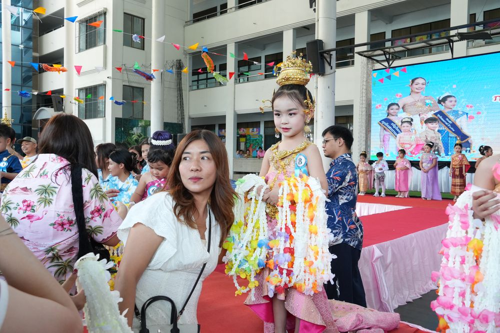 โรงเรียนปรีชานุศาสน์