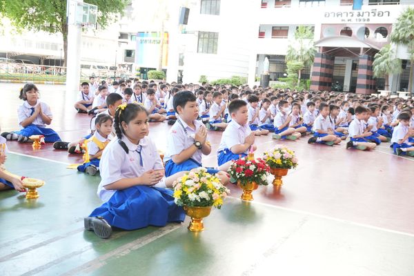 โรงเรียนปรีชานุศาสน์