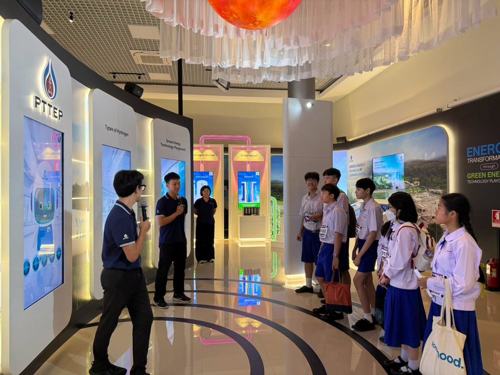 โรงเรียนปรีชานุศาสน์