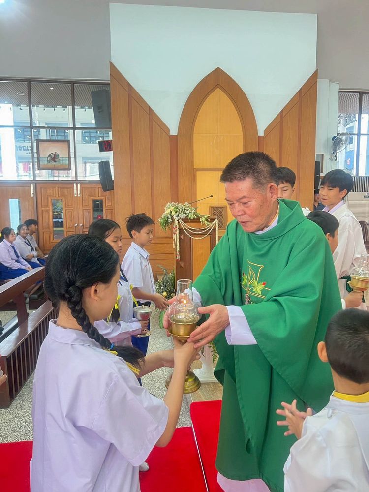 โรงเรียนปรีชานุศาสน์