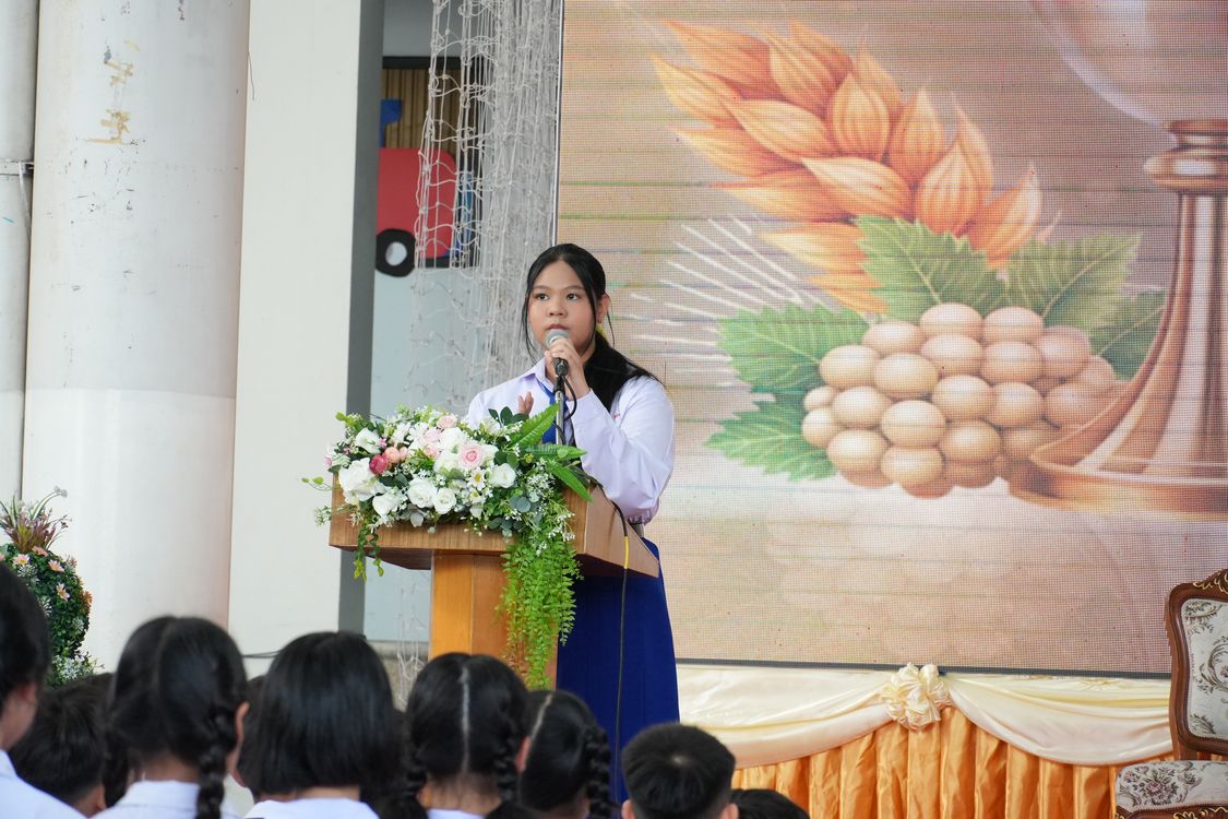 โรงเรียนปรีชานุศาสน์
