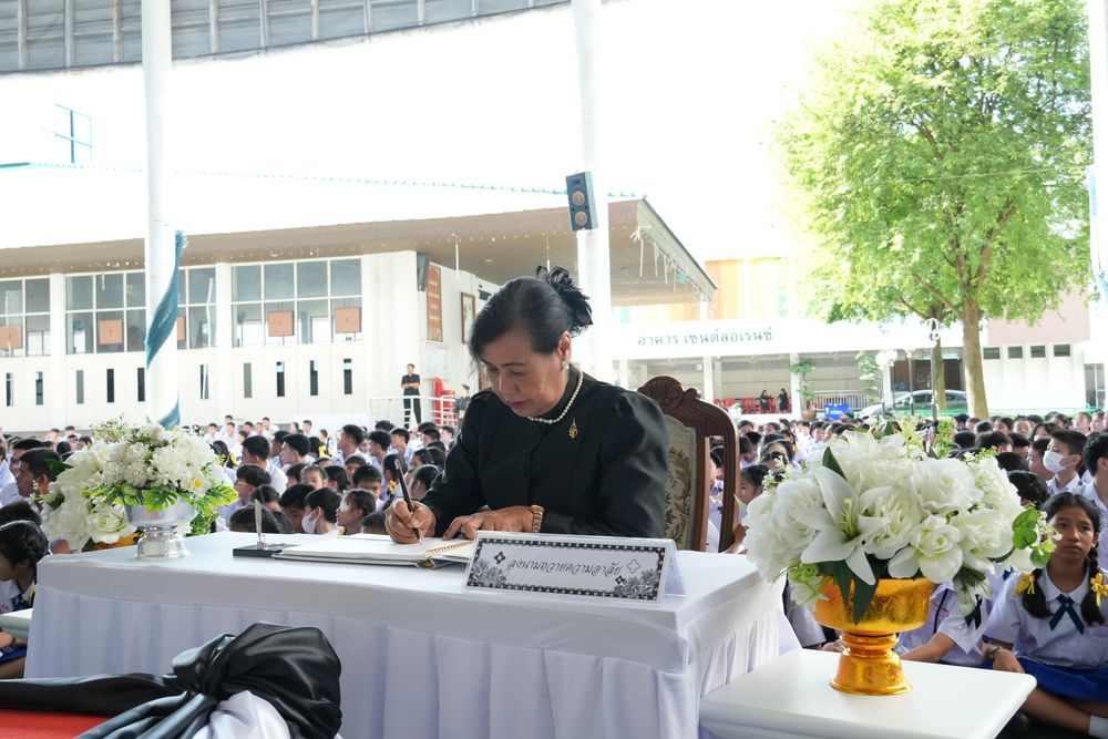 โรงเรียนปรีชานุศาสน์