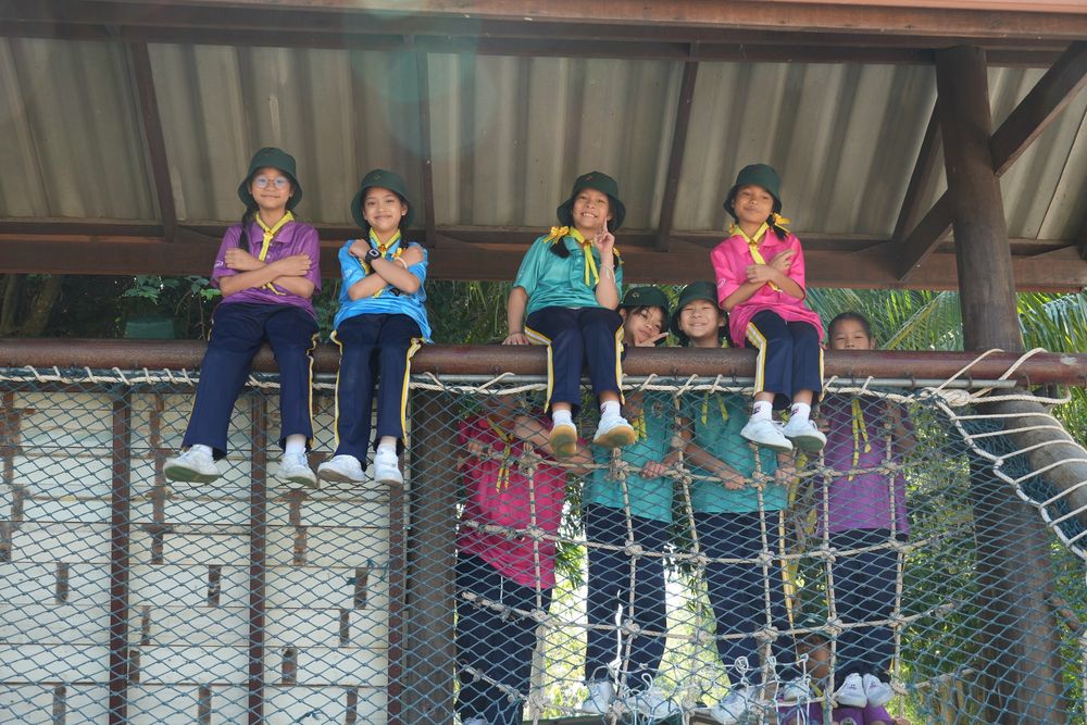 โรงเรียนปรีชานุศาสน์