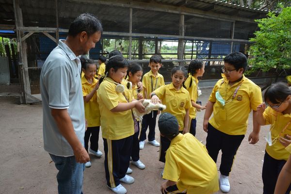 โรงเรียนปรีชานุศาสน์