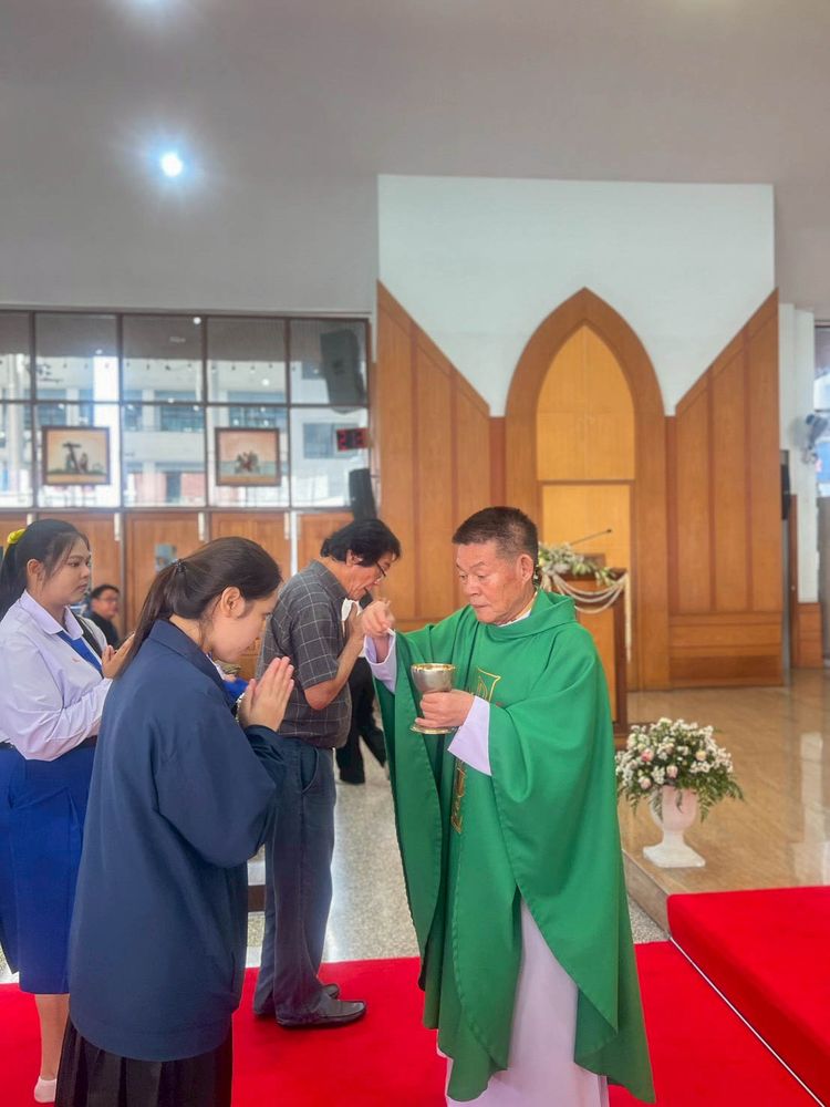 โรงเรียนปรีชานุศาสน์