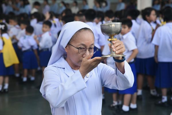 โรงเรียนปรีชานุศาสน์