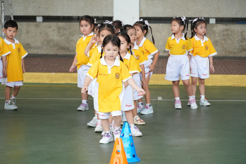 โรงเรียนปรีชานุศาสน์