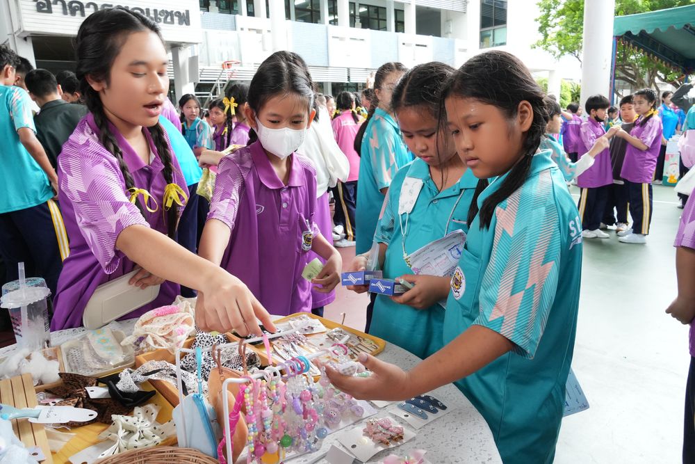 โรงเรียนปรีชานุศาสน์