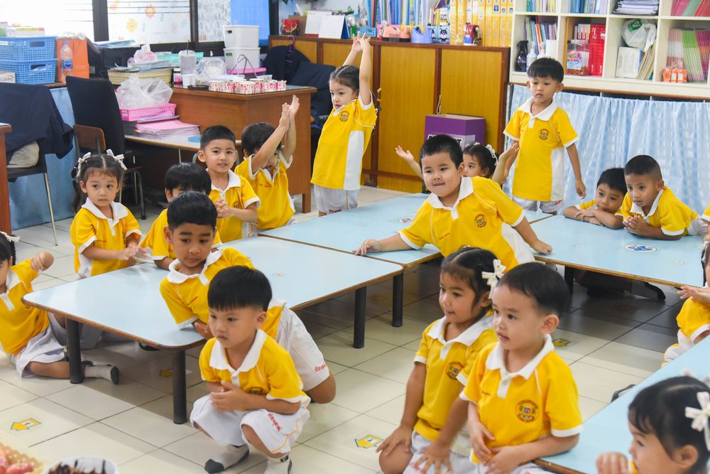 โรงเรียนปรีชานุศาสน์