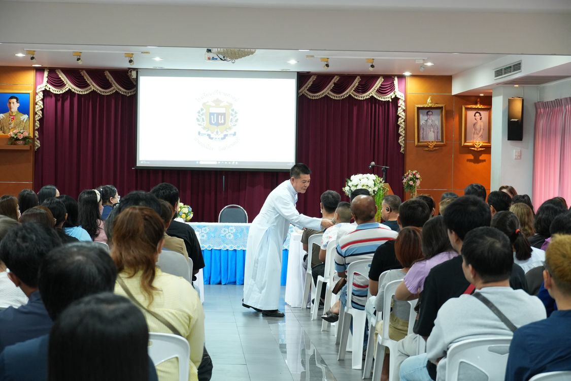 โรงเรียนปรีชานุศาสน์