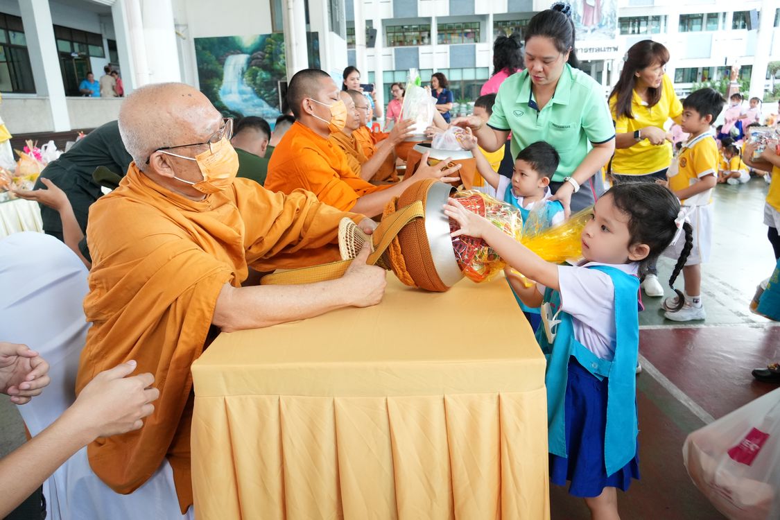 โรงเรียนปรีชานุศาสน์
