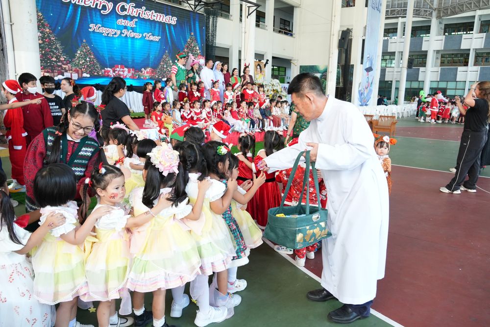 โรงเรียนปรีชานุศาสน์
