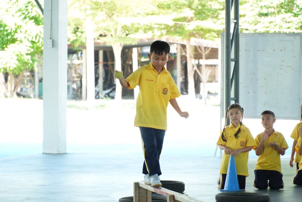 โรงเรียนปรีชานุศาสน์