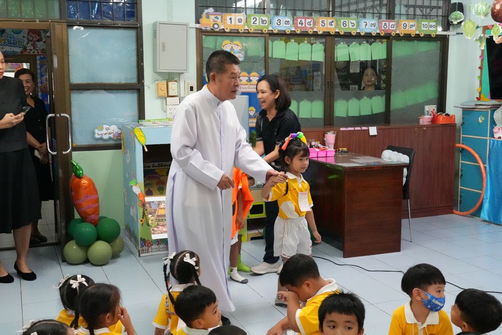 โรงเรียนปรีชานุศาสน์