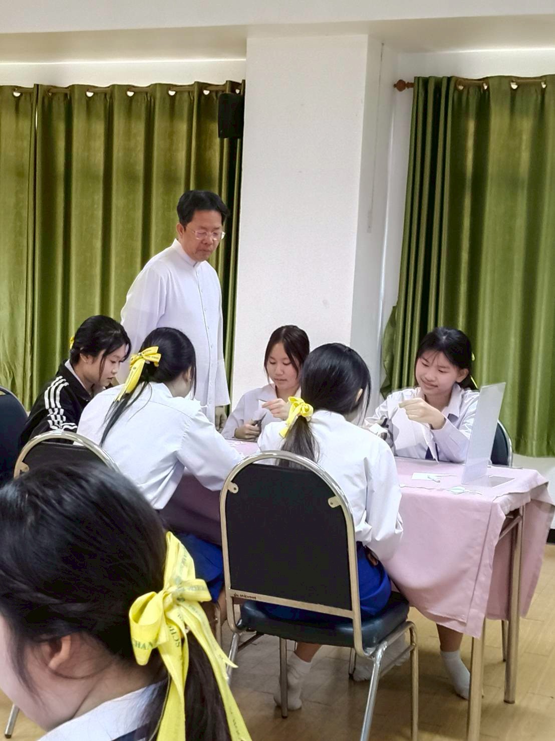 โรงเรียนปรีชานุศาสน์