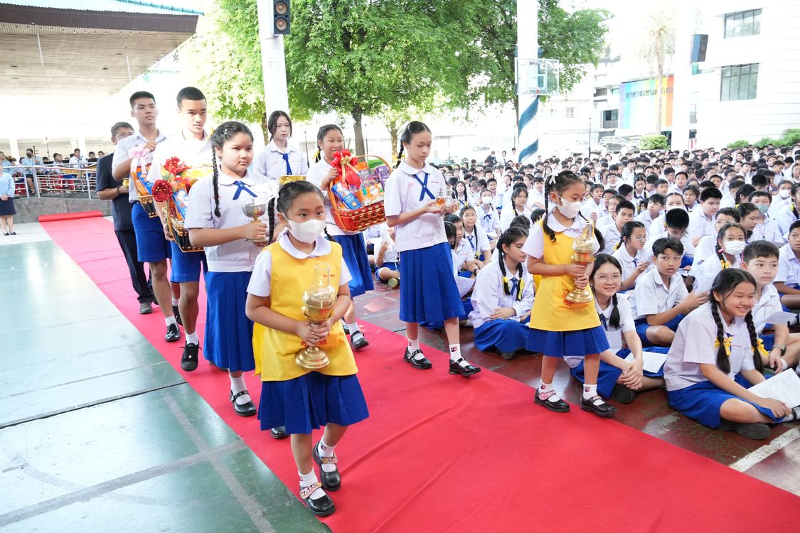 โรงเรียนปรีชานุศาสน์