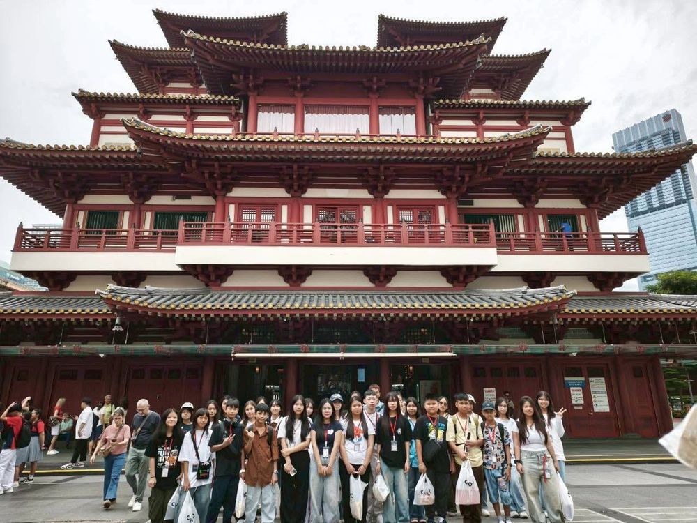 โรงเรียนปรีชานุศาสน์