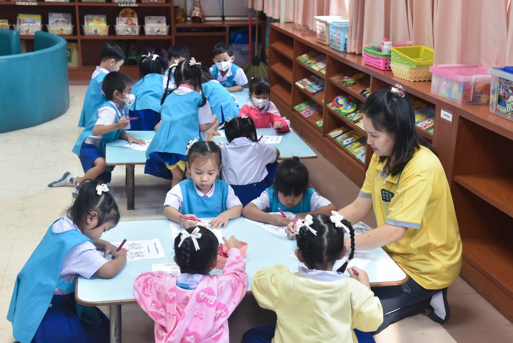 โรงเรียนปรีชานุศาสน์