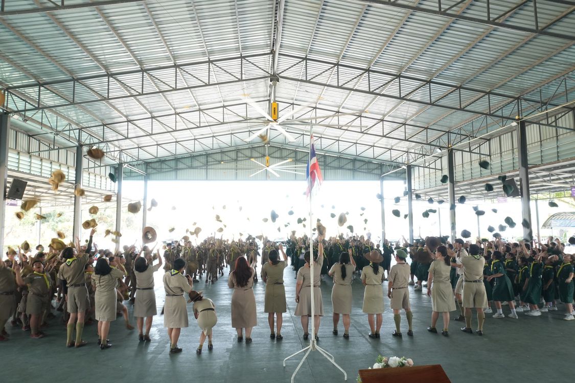 โรงเรียนปรีชานุศาสน์
